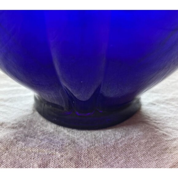 Rare Find Cobalt Blue Glass Vase Fluted (Tulip) Scallop Rim Design 40s Vintage - Picture 4 of 9